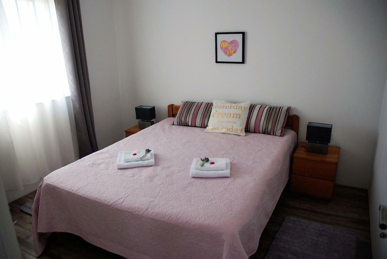 Villa Isabella Sevid ภายนอก รูปภาพ